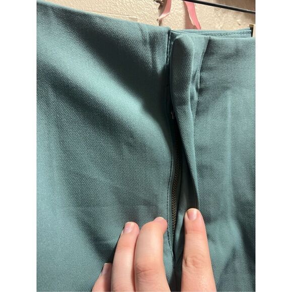 A New Day Stretch Midi Shorts 4” Inseam Woman’s Size 16 NEW - Picture 5 of 11